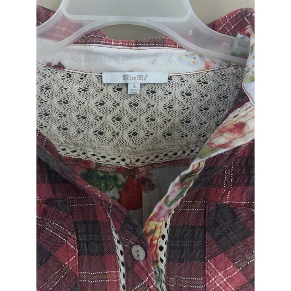 Women’s Miss Me Sheer Floral Back Plaid Flannel With Lace Accents Sz Small - Picture 3 of 6